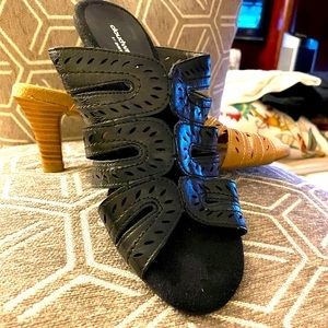 NEW CLOUDWALKERS DRESS UP OR DOWN SHOE FOR COMFORT N STYLE NEVER WORN